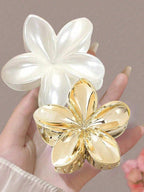 Large Acrylic Flower Hair Claw Clip – Elegant Chic Floral Accessory
